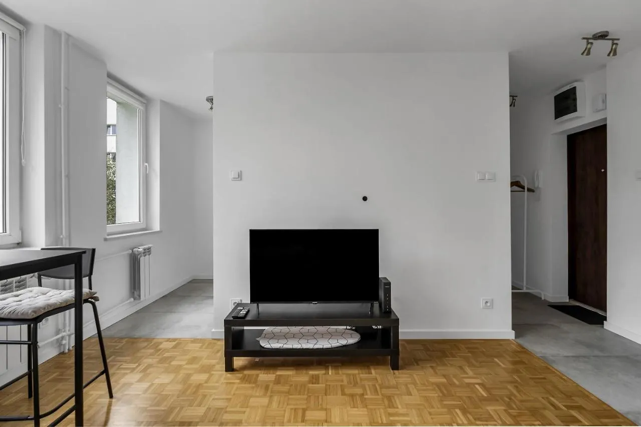 Zurominska Comfort Studio Apartment Warsaw